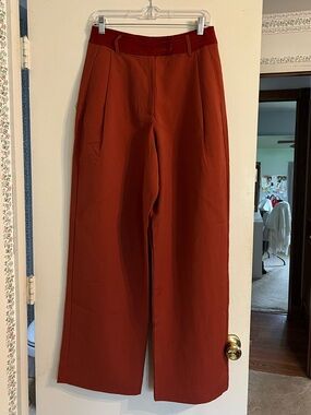 Wide-Leg High-Waist Pants in Rust